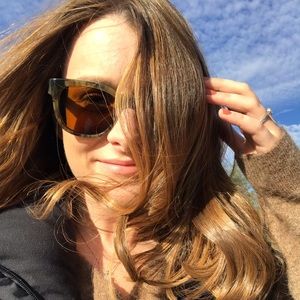 Meet your Posher, Abbey